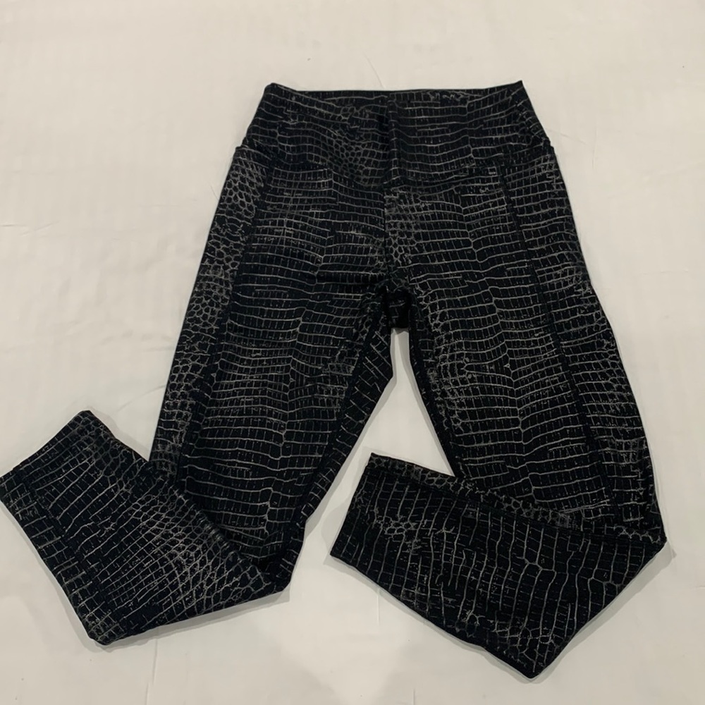 Victoria’s Secret‎ PINK Ultimate Leggings